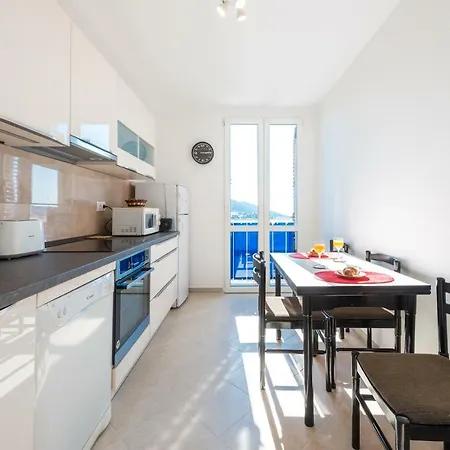 Antonio Town Apartman *